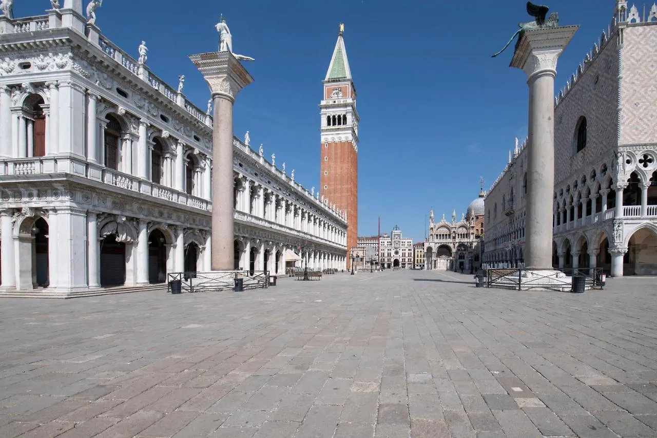 Al Gazzettino Hotel Venice 3*,  Italy